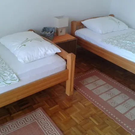 Borna Top Centar 3*